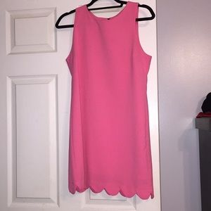 Scalloped sleeveless dress